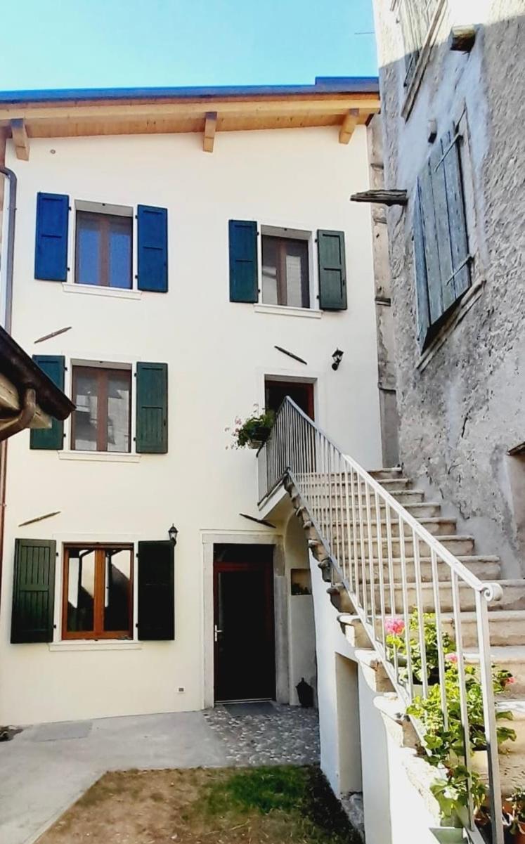 Appartamento Casa Francesca Castelletto Di Brenzone Esterno foto